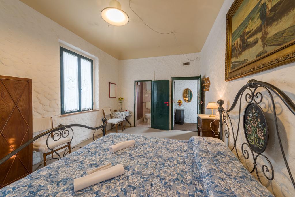 Agriturismo Santa Croce Σαν Τζιμινιάνο Δωμάτιο φωτογραφία