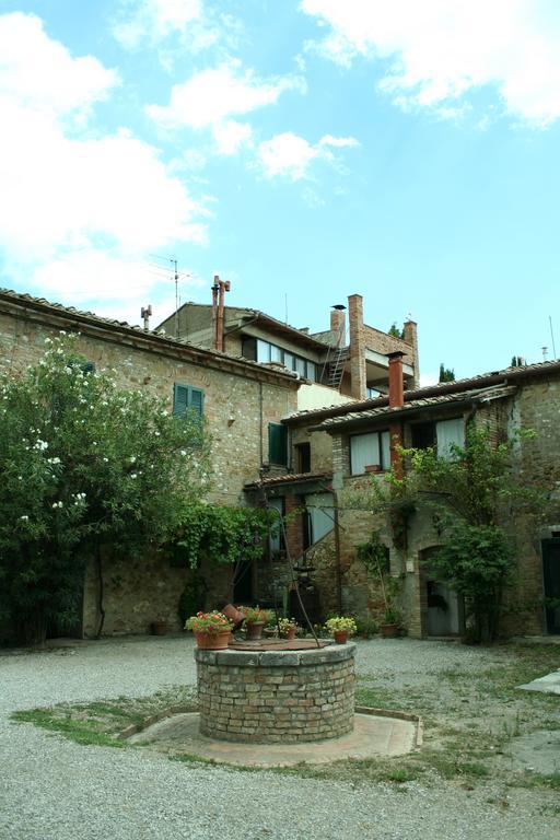 Agriturismo Santa Croce Σαν Τζιμινιάνο Εξωτερικό φωτογραφία
